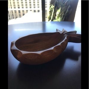 Vintage Hawaiian pineapple 🍍 bowl